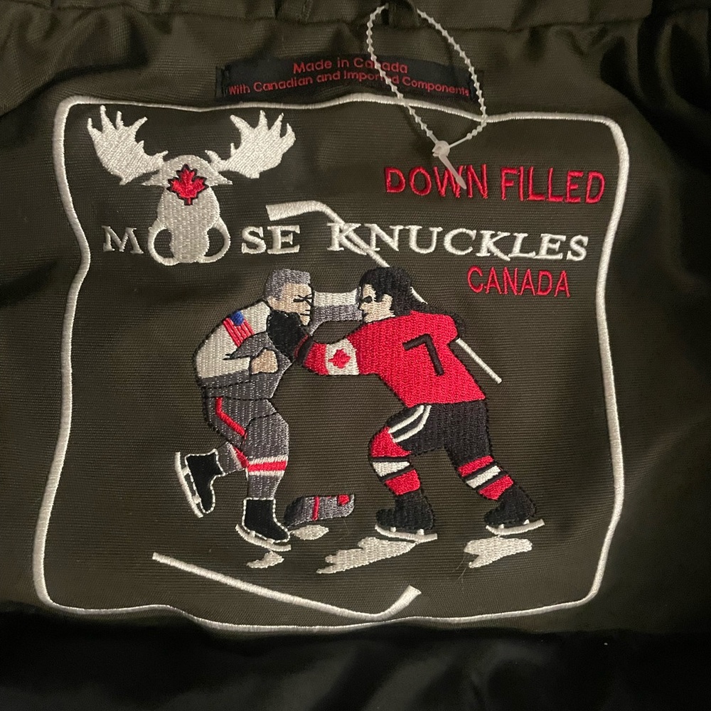Size medium worn once - Picture 5 of 8